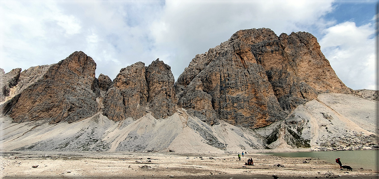 foto Lago di Antermoia